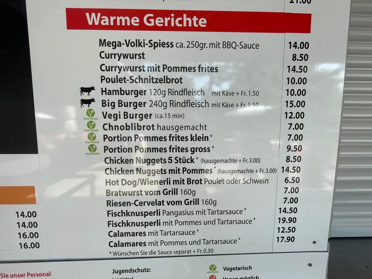 Bild einer Speisekarte in einem Selbstbedienungsrestaurant.